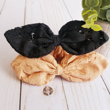 Load image into Gallery viewer, Lace Bow Scrunchie
