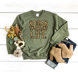 Leopard Mom Life • Sweatshirt