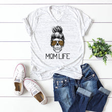 Load image into Gallery viewer, Mom Life Skull Tee • White Marble
